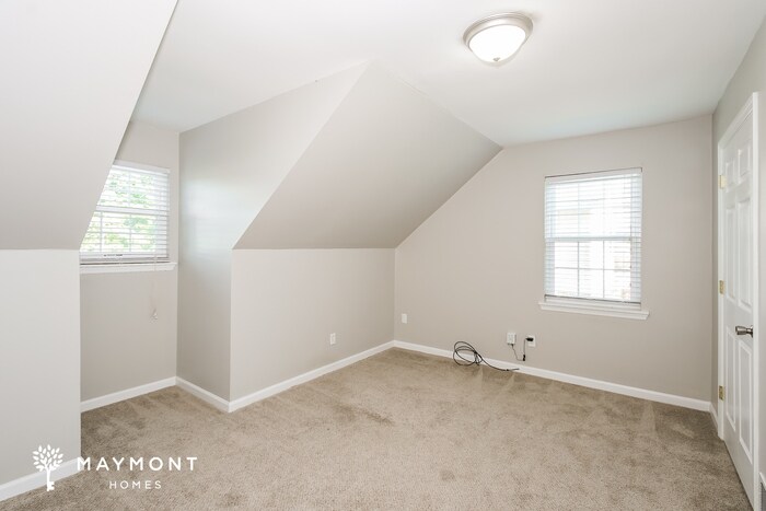 Building Photo - 3207 Bel Ridge Rd