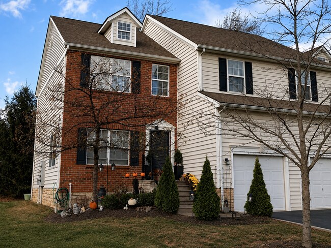 Building Photo - 9157 Walker Park Dr