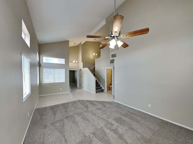 Building Photo - 3122 S Penrose Ct