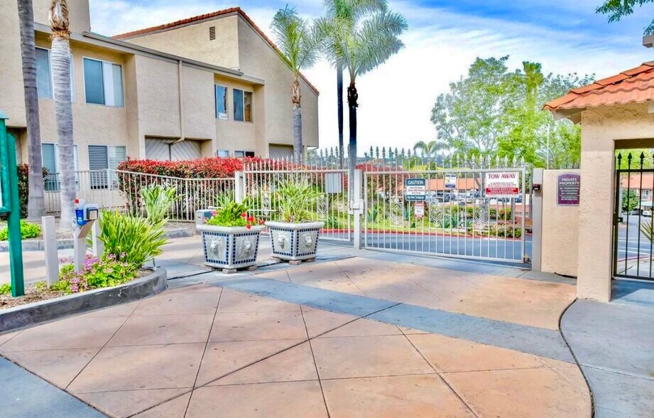 Building Photo - 2362 Hosp Way