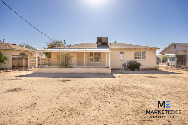 Building Photo - Home at Peoria/111th Ave! JOIN THE WAITLIST!