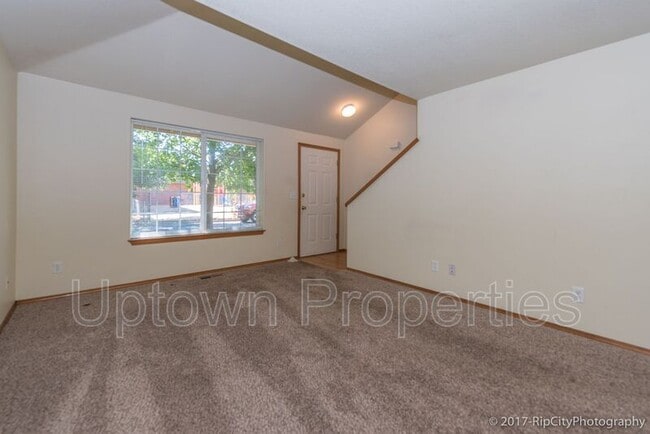 Building Photo - 978 SW 208th Pl