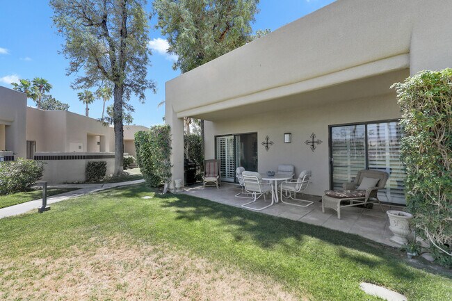 Building Photo - 28346 Desert Princess Dr