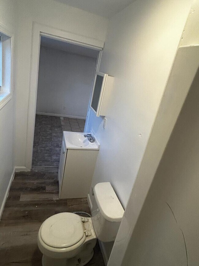 Building Photo - 509 N Wildwood Blvd