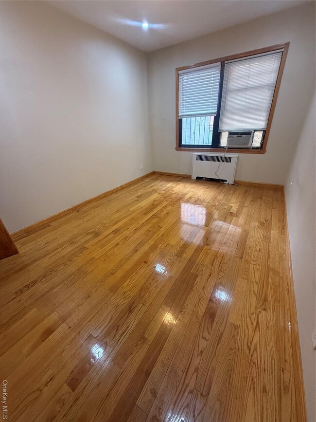 Building Photo - 51-12 Van Horn St