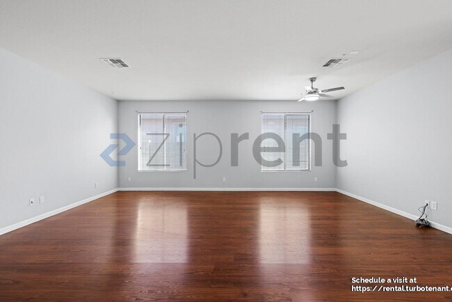 Building Photo - 45513 W Starlight Dr