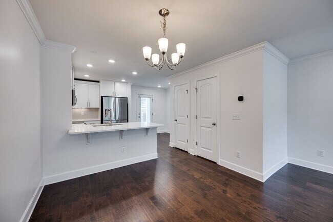 Building Photo - 1135 Lilly Valley Way