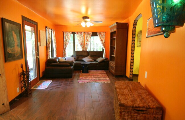 Building Photo - 202 S Topanga Canyon Blvd
