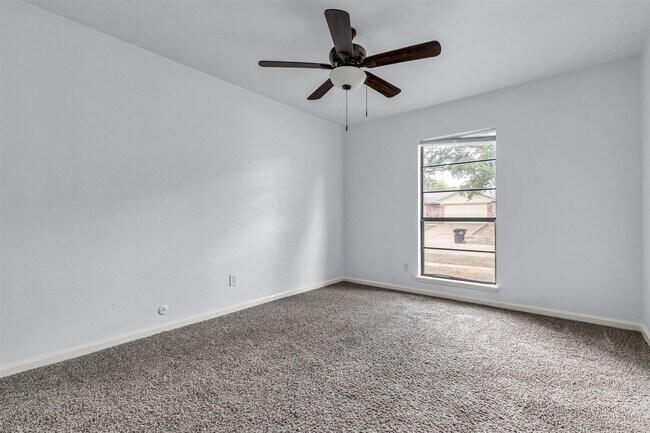 Building Photo - 4406 Kacee Dr