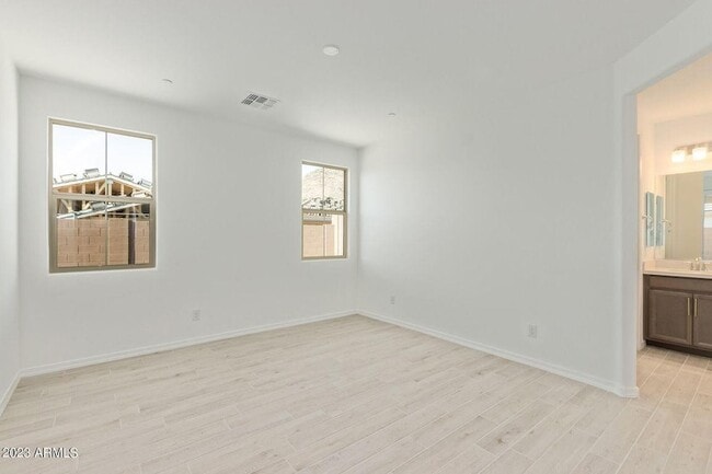 Building Photo - 32362 N 122nd Dr