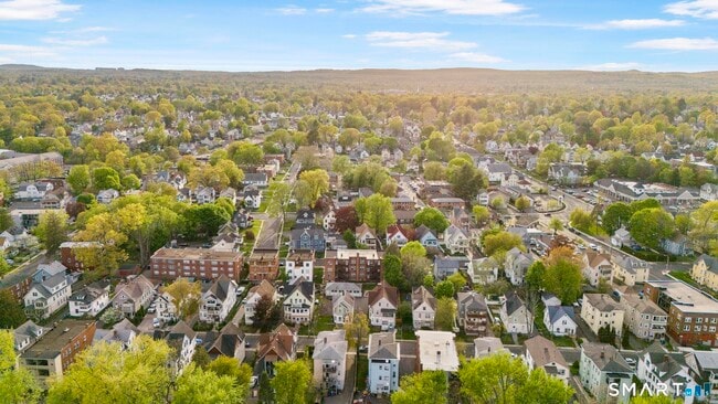 Building Photo - 38 Beacon St