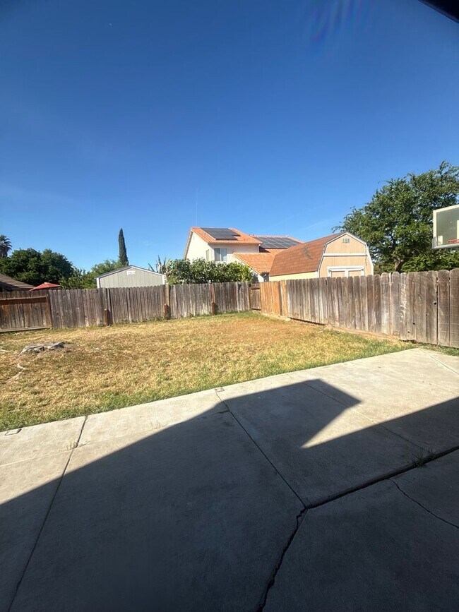 Building Photo - Coming Soon