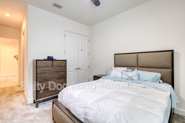 Building Photo - 394 Aquamarine Wy