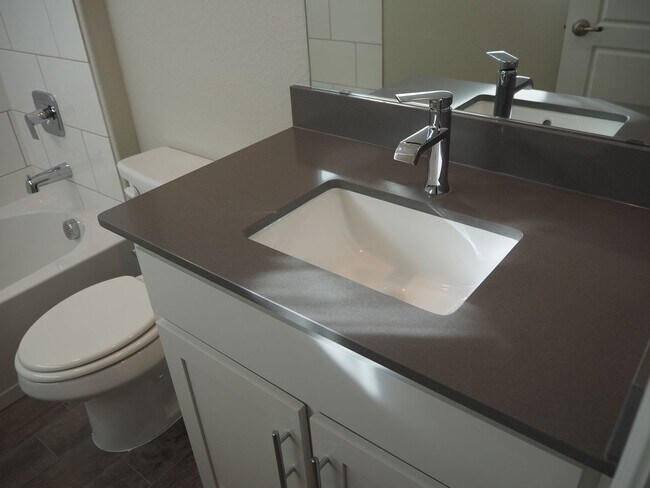 Building Photo - 2505 Starling St