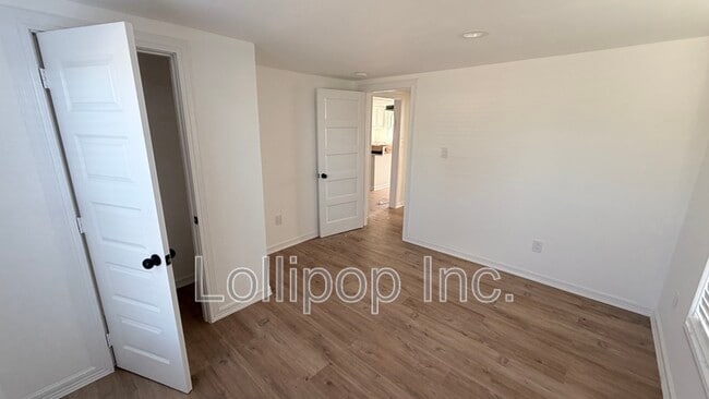 Building Photo - 2617 Sam Wilson St