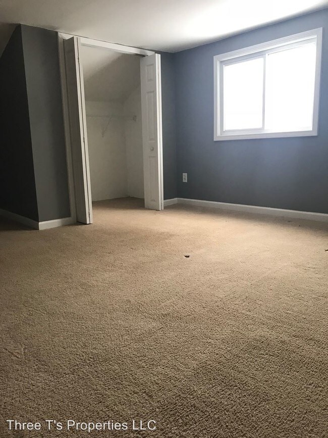 Building Photo - 5 br, 2 bath House - 119 E. Oliver Street