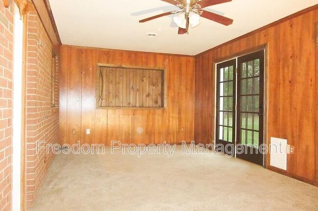 Building Photo - 7128 Airlie Rd