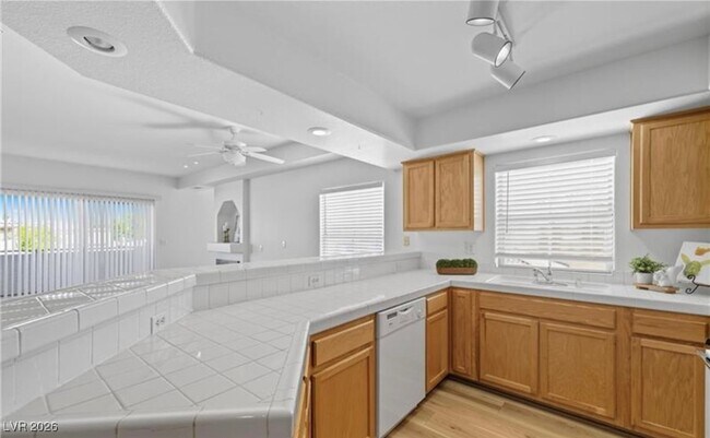 Building Photo - 3601 Spanish Butterfly St