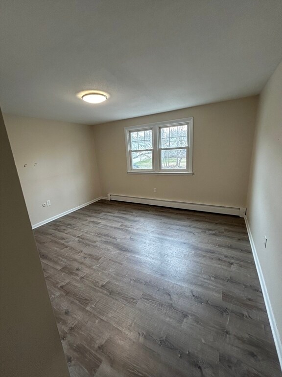 Building Photo - 15 Boyden St Ext