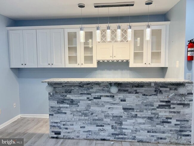 Building Photo - 20148 Timber Oak Ln