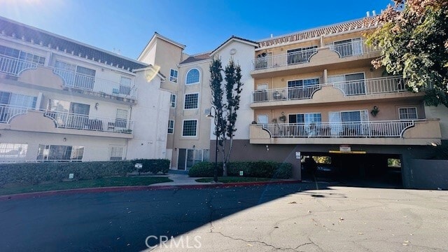 Building Photo - 4750 Templeton St