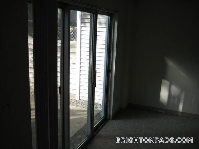 Building Photo - 148 N Beacon St