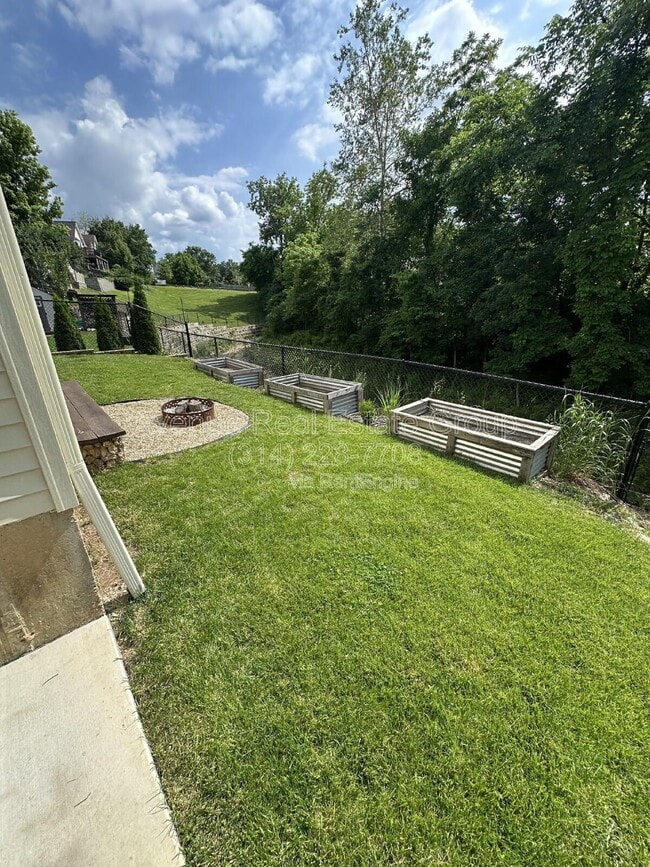 Building Photo - 2427 Shiva Ct