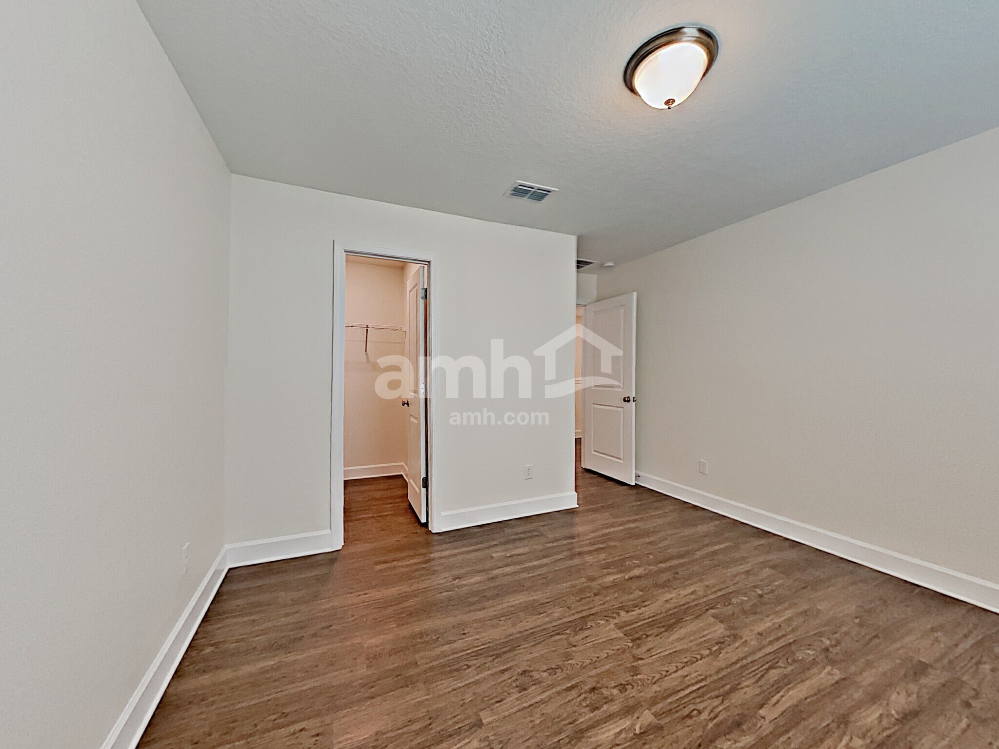 Building Photo - 10309 Watercrest Ct