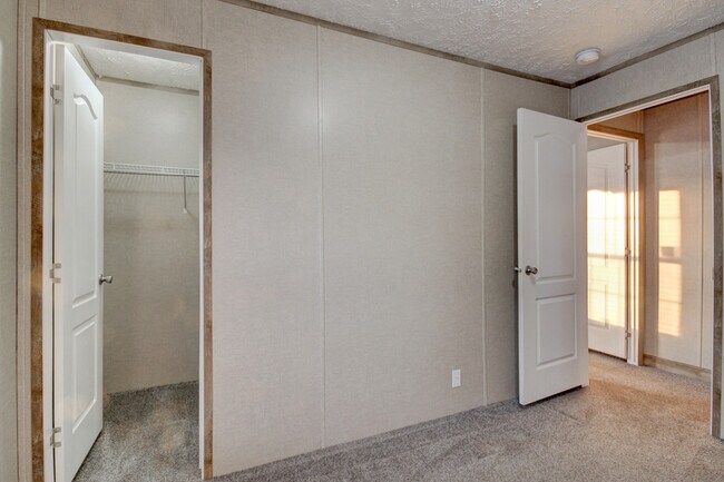 Building Photo - 269 Seays Rd