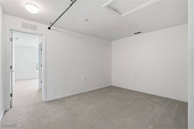 Building Photo - 9409 Ivy Brook Run