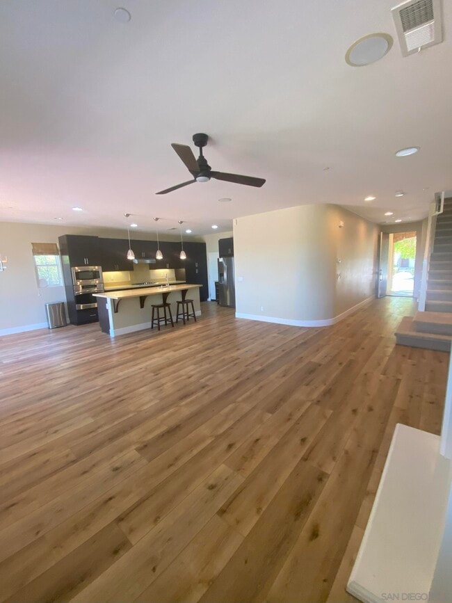 Building Photo - 7422 Sitio Montilla