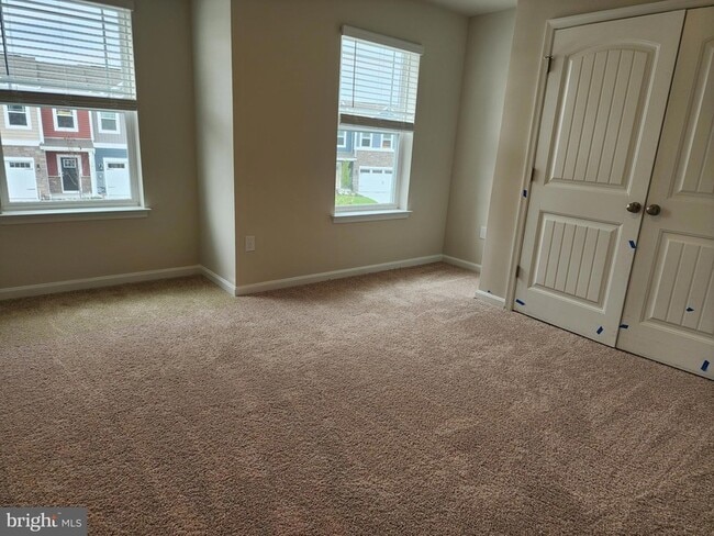 Building Photo - 39114 Sail Away Ln