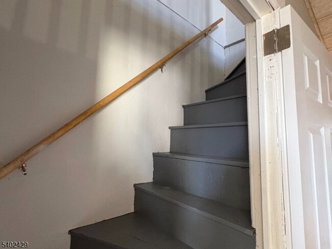 Building Photo - 741 North Blvd