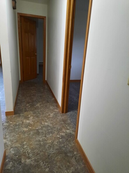 Building Photo - 3237 Runway Ave