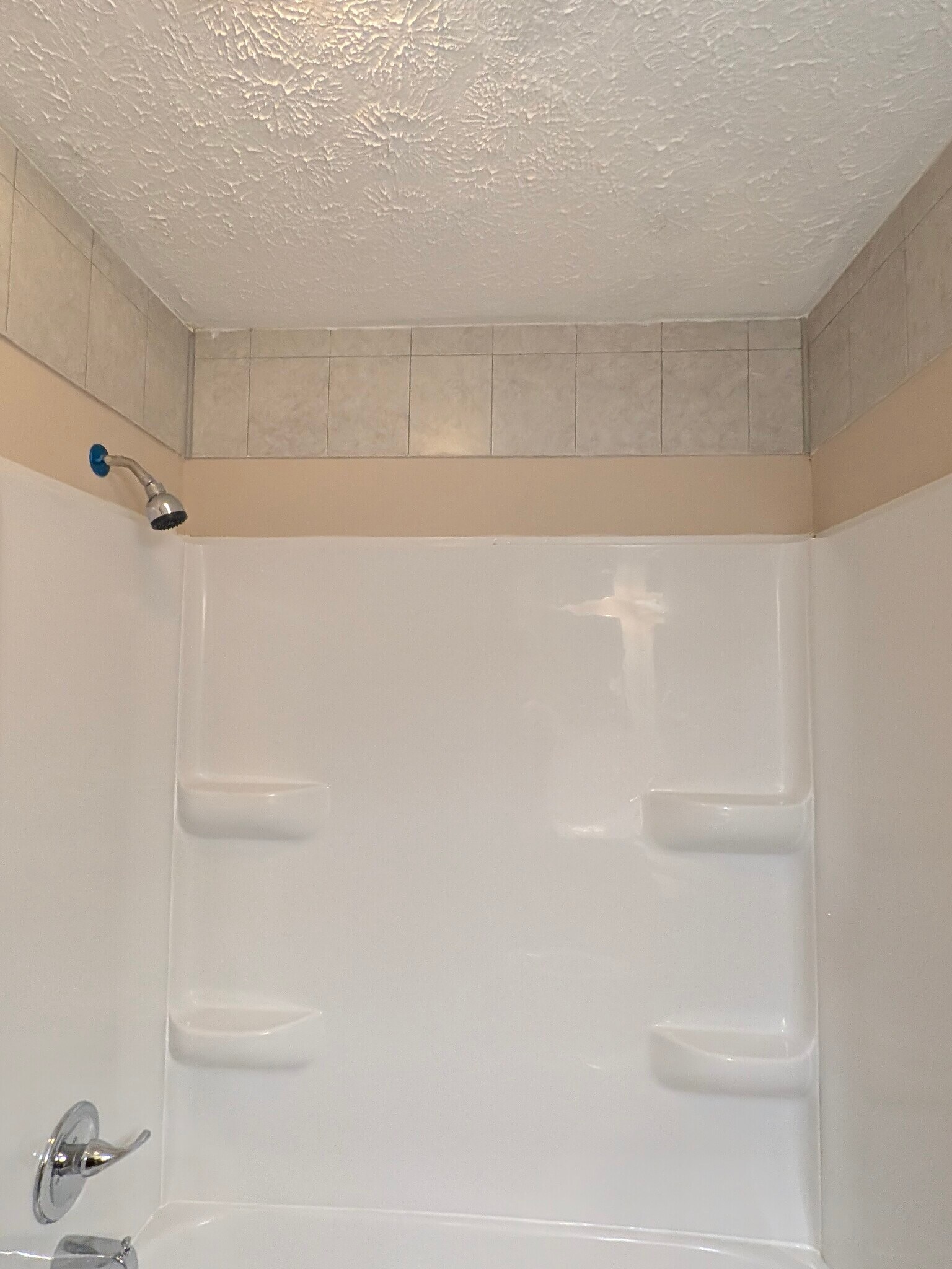 Building Photo - 2163 Hedgerow Rd