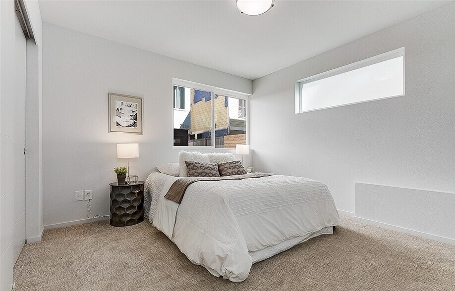 Primary Photo - 730 26th Ave S