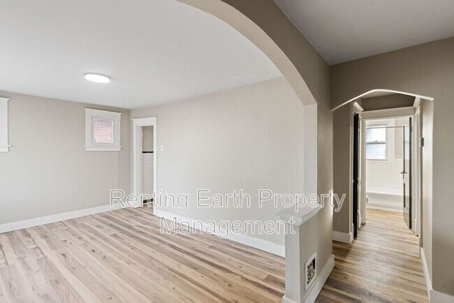 Building Photo - 8212 Toddy Ave