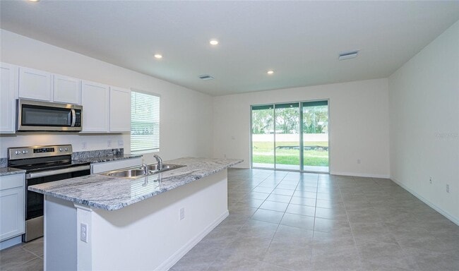 Building Photo - 34275 Sorrel Mint Dr
