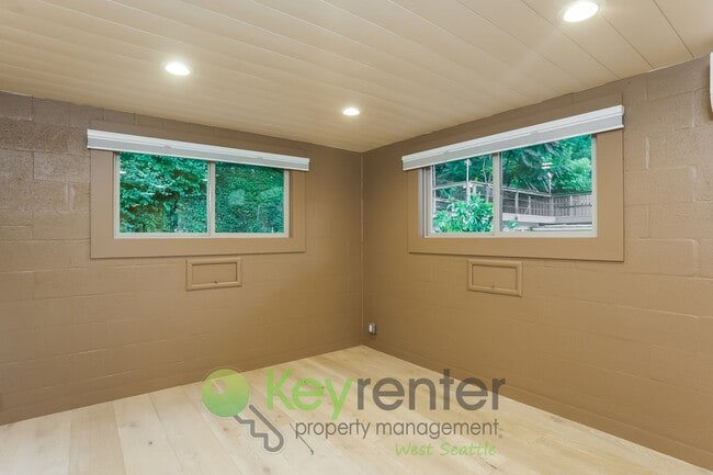 Building Photo - Modern 2-Bedroom Gem with Garage, Shed, an...