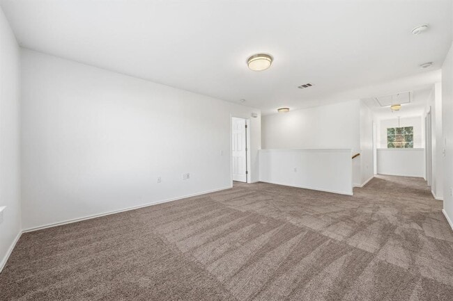 Building Photo - 5712 Zachary Scott St