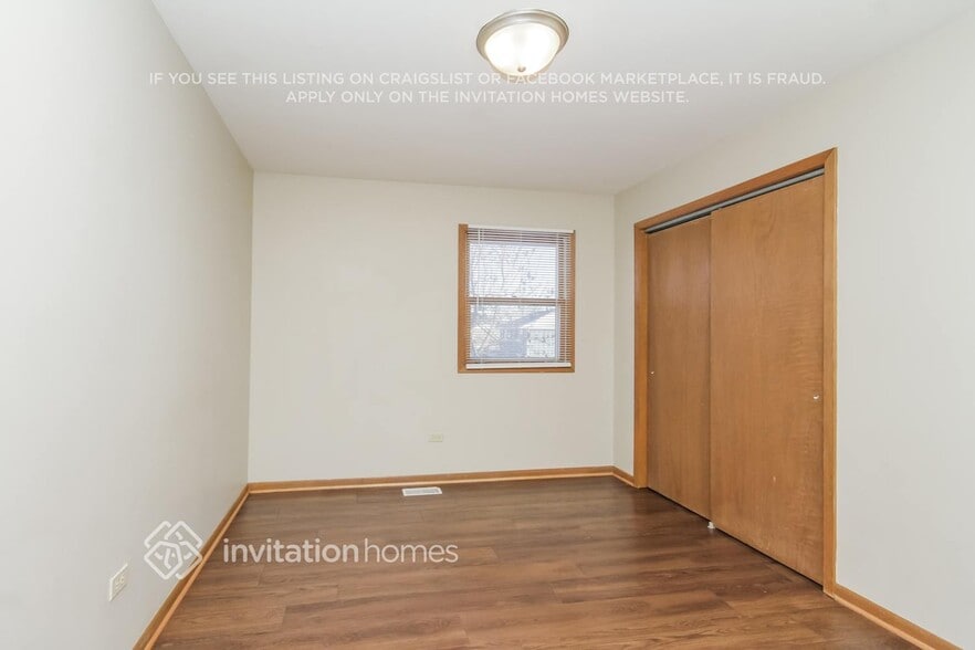 Building Photo - 3818 Jonathan Simpson Dr