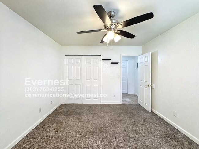 Building Photo - 2-Bedroom, 1-Bathroom Apartment in a Conve...