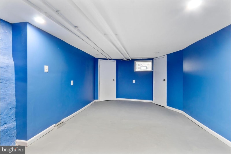 Building Photo - 2966 N Bonsall St