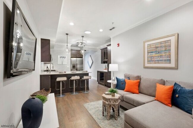 Building Photo - 409 Westfield Ave