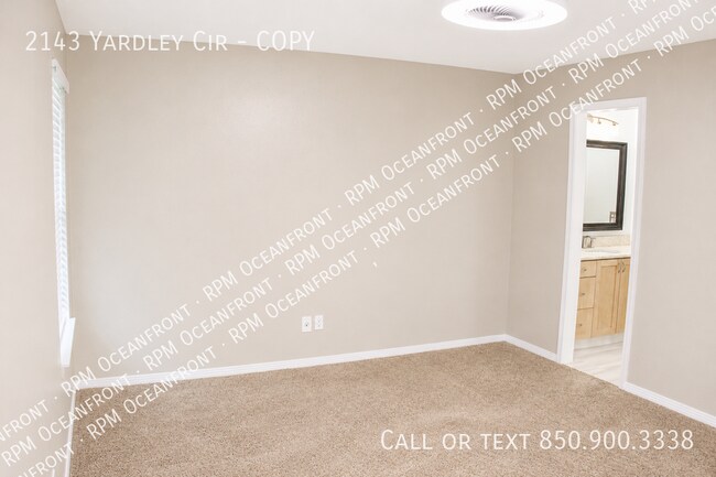Building Photo - 2143 Yardley Cir