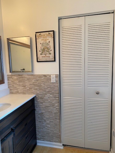 Building Photo - 416 Buttonwood Pl