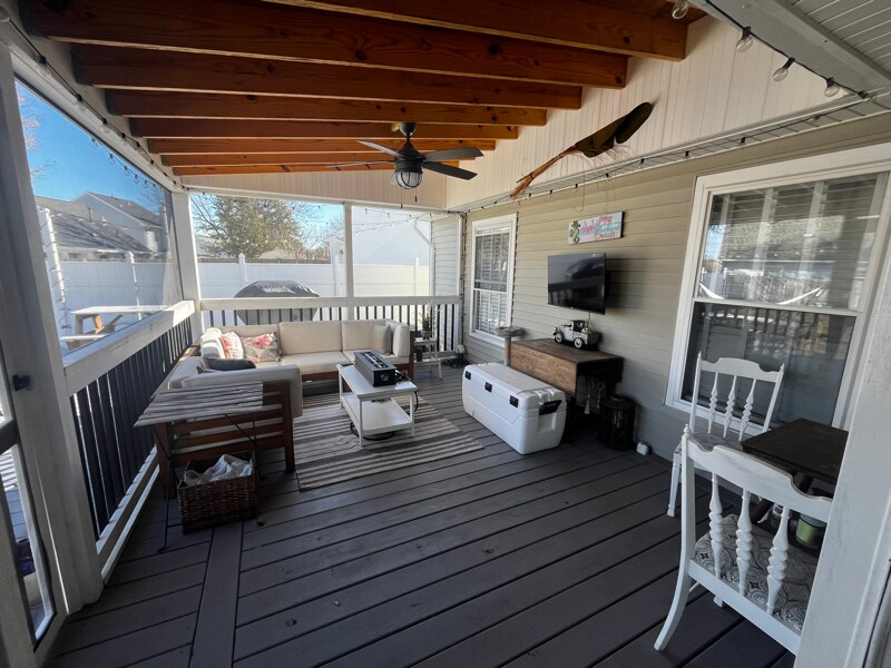 Building Photo - 1112 Bonfield Ct