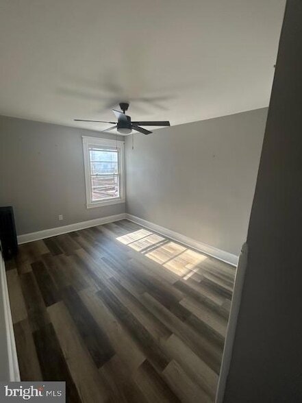 Building Photo - 2811 Brighton St