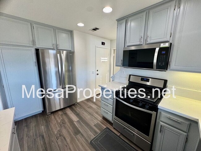 Building Photo - 1244 Tradition Ln