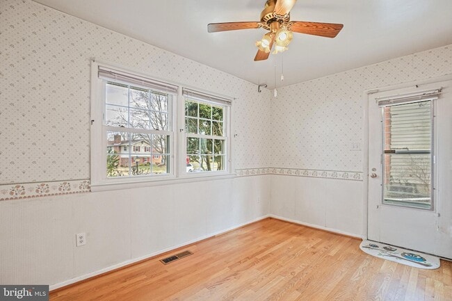 Building Photo - 6106 Rivanna Dr